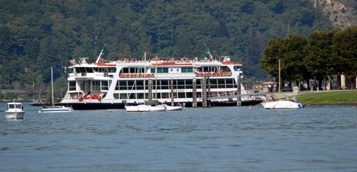 L'imbarcadero di Angera - Piazzale della Vittoria